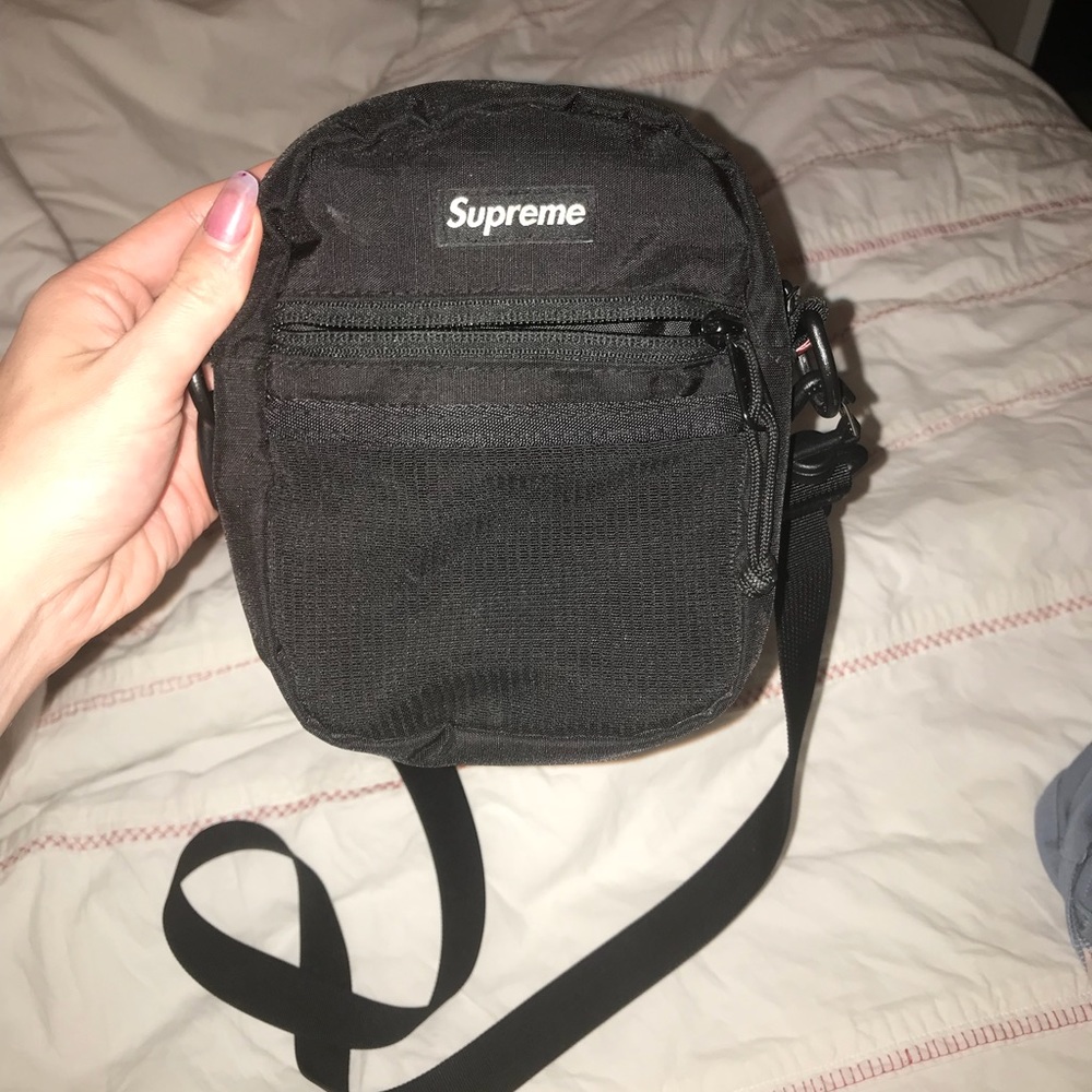 Supreme one shoulder bag